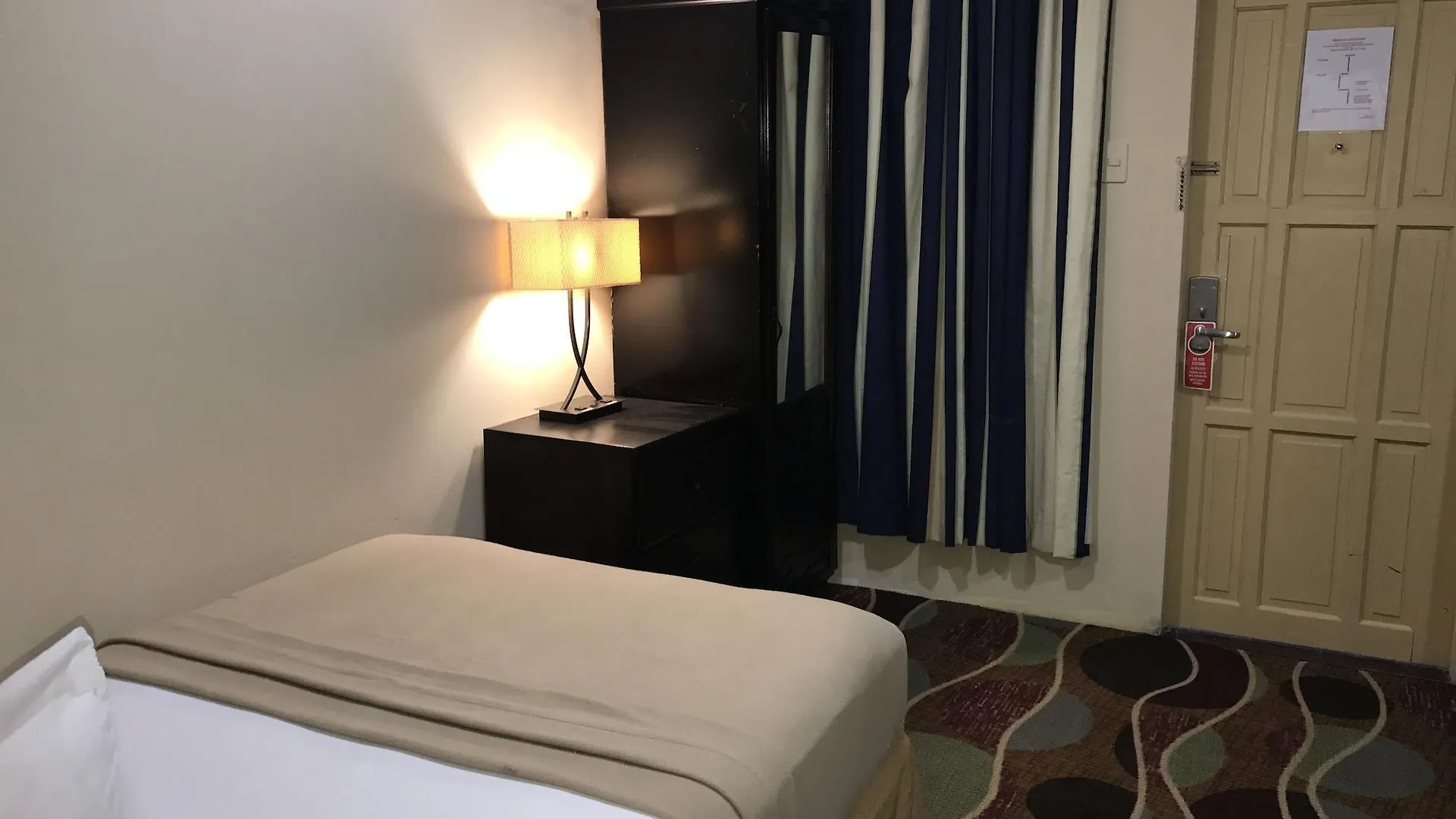 Airport Suites Hotel Piarco 2*,