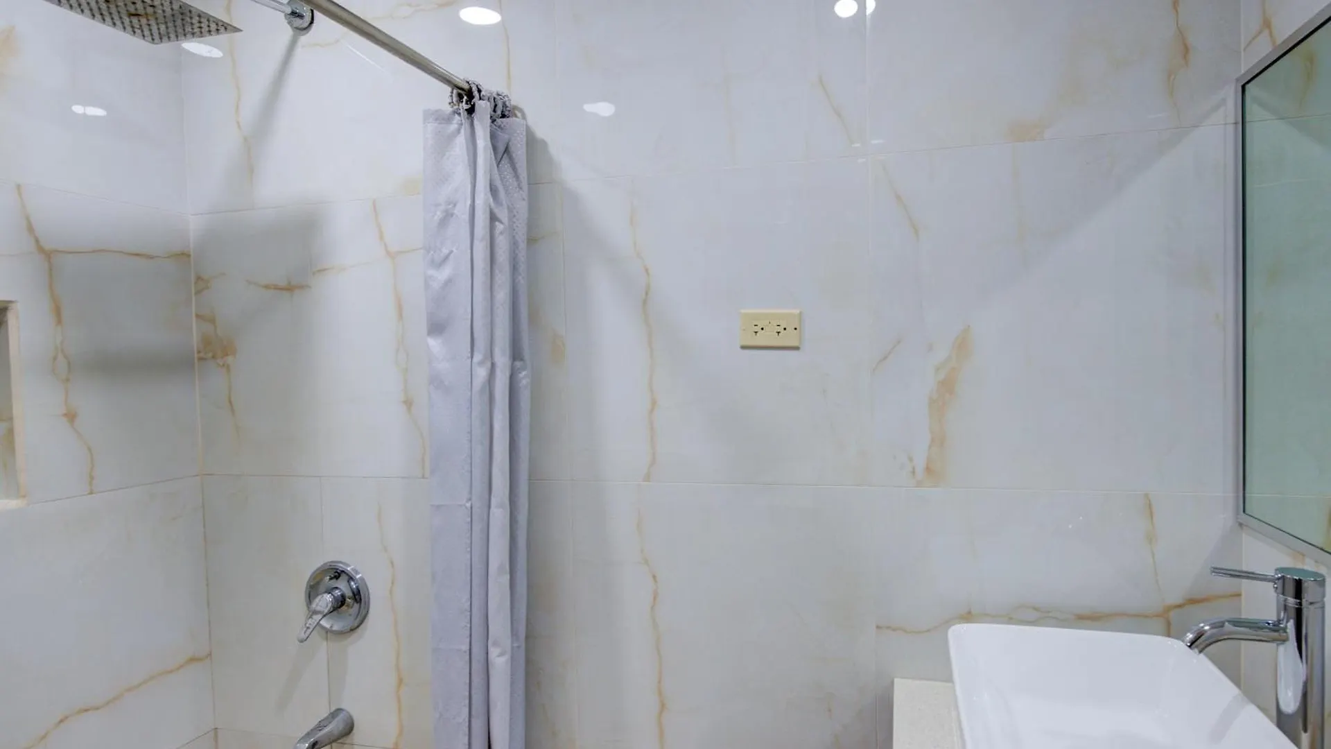 Airport Suites Hotel Piarco Trinité-et-Tobago