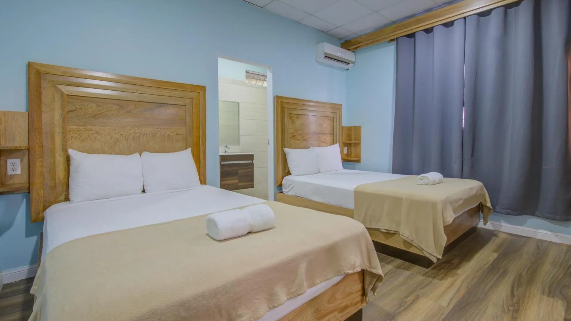 Airport Suites Hotel Piarco