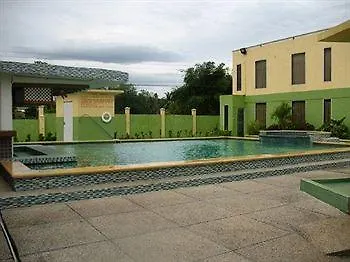 Airport Suites Hotel Piarco