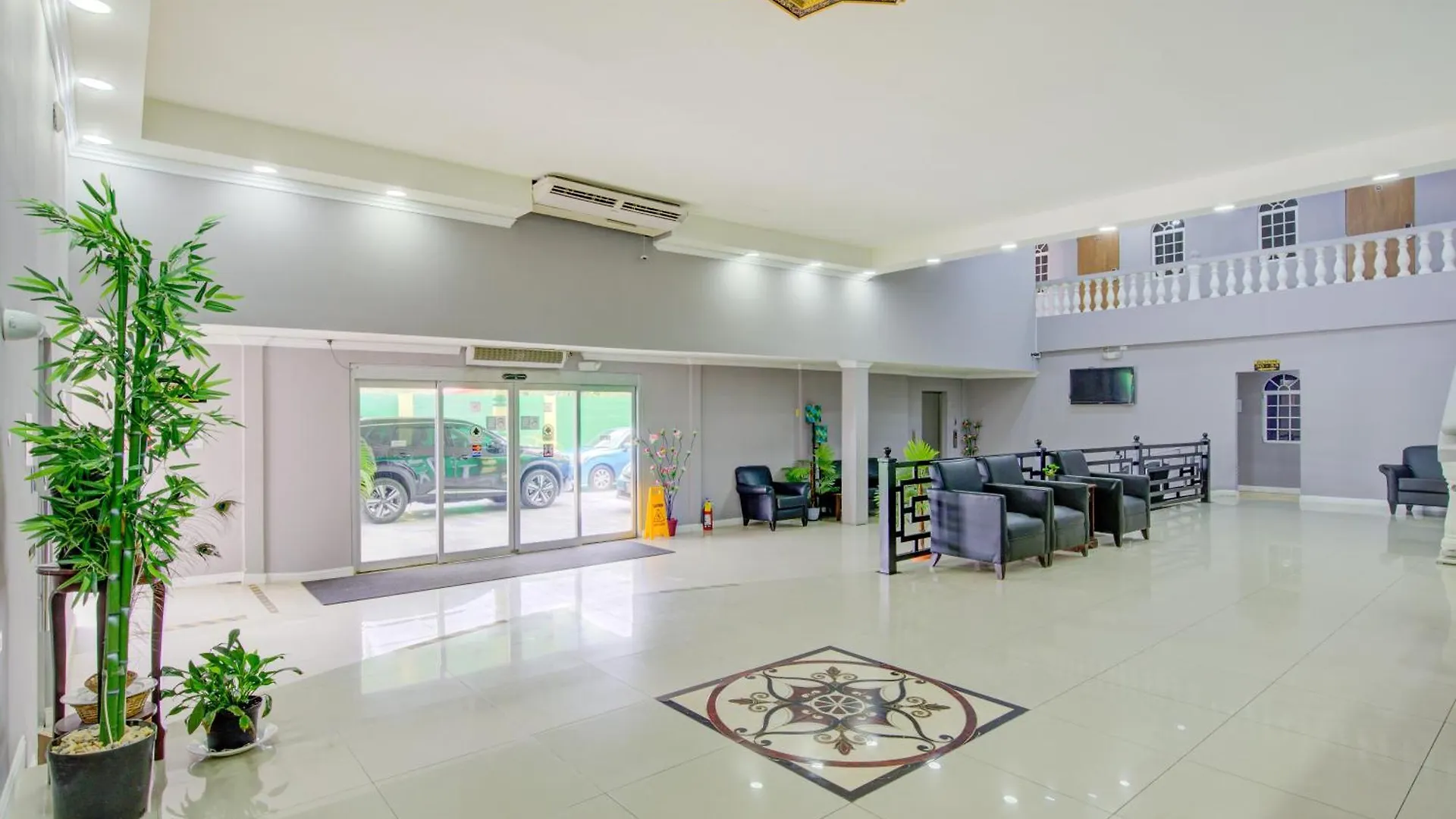 Airport Suites Hotel Piarco