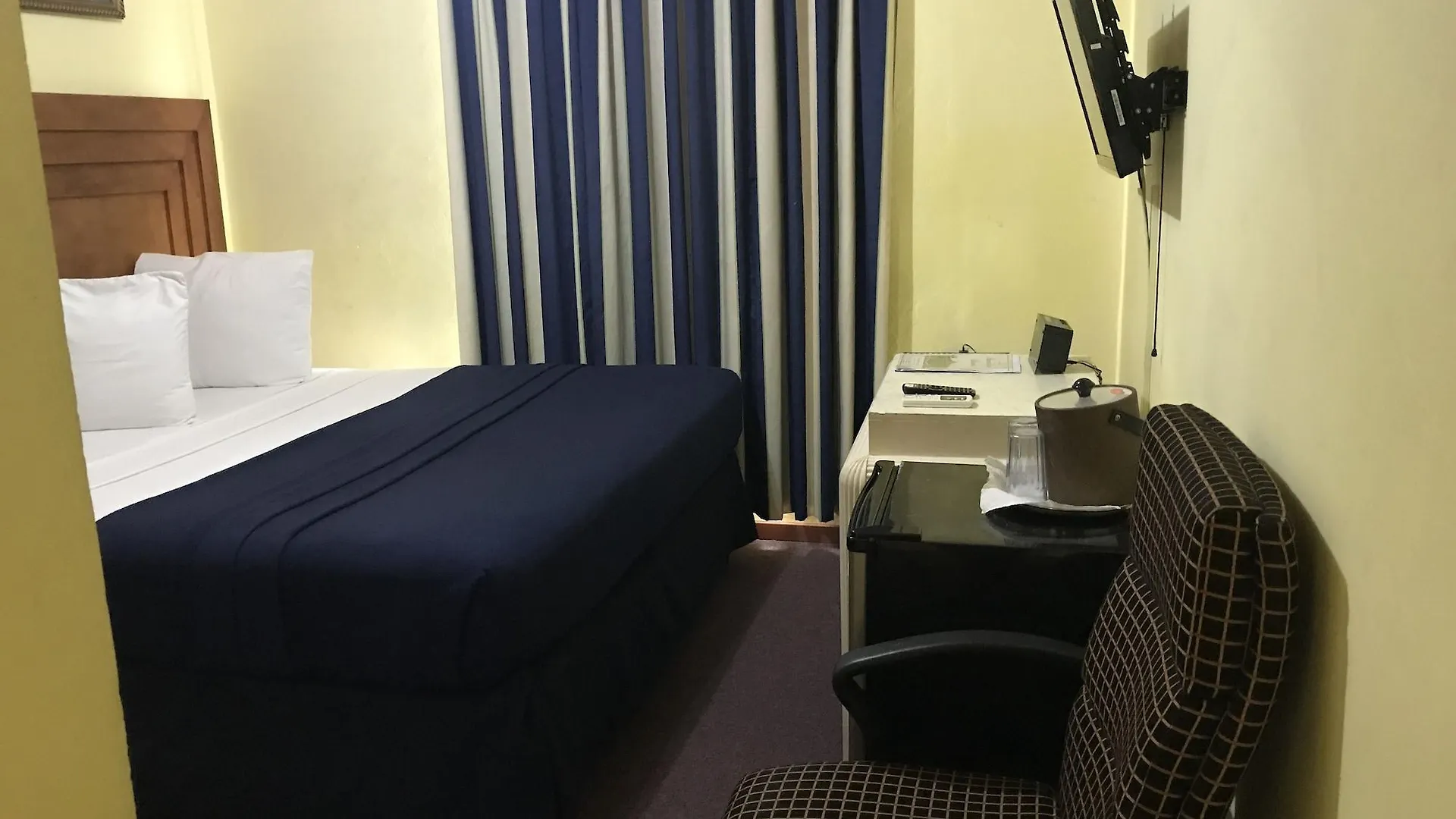 Airport Suites Hotel Piarco 2*,
