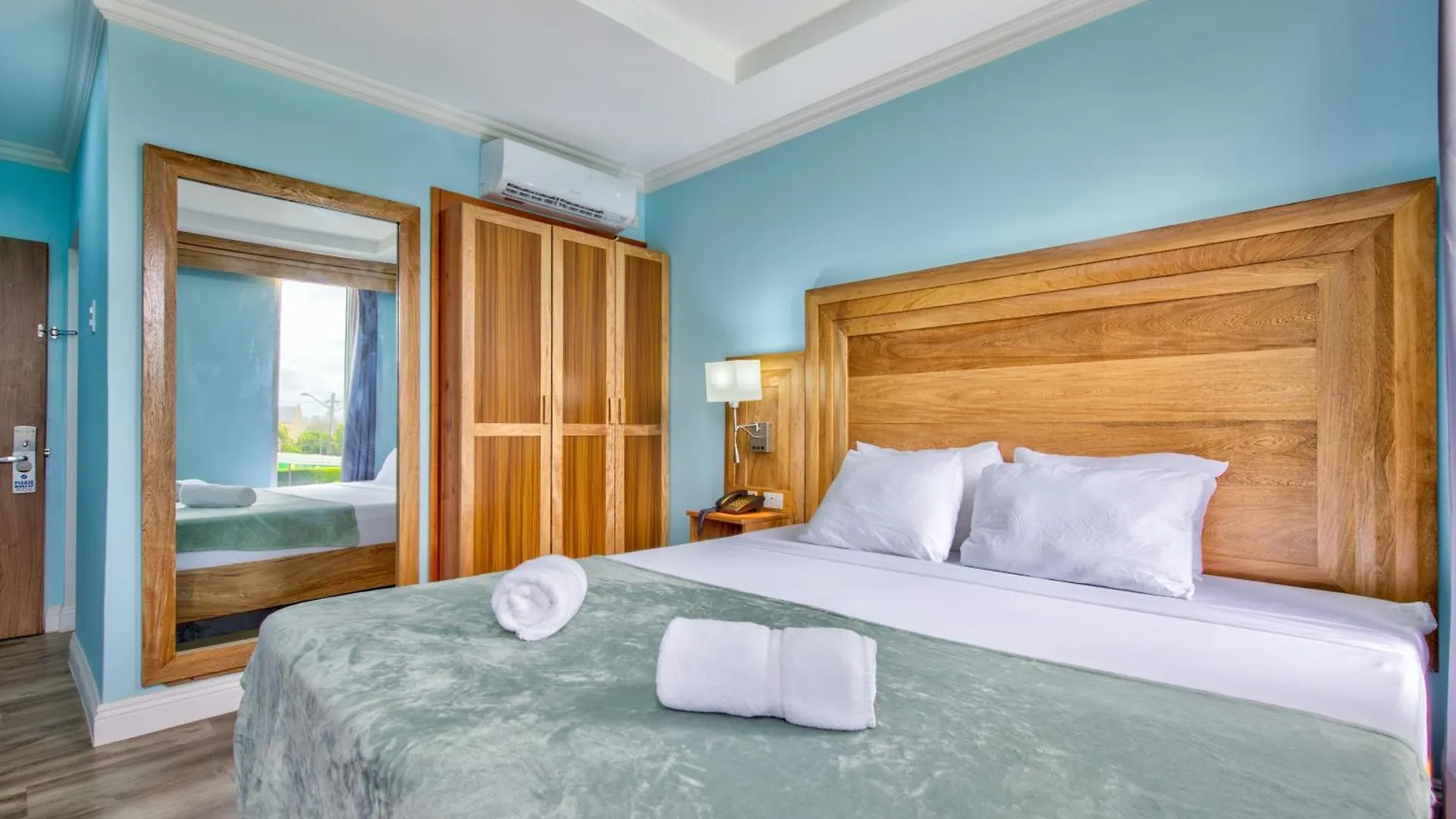 Airport Suites Hotel Piarco Trinidad And Tobago
