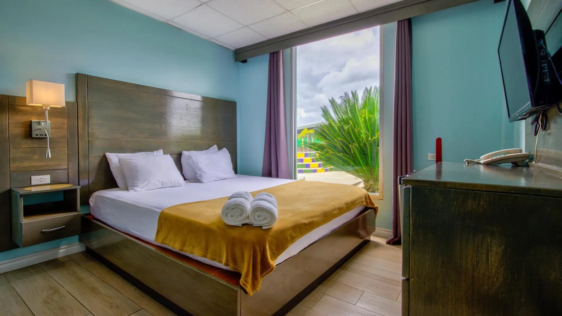 **  Airport Suites Hotel Piarco Trinidad And Tobago