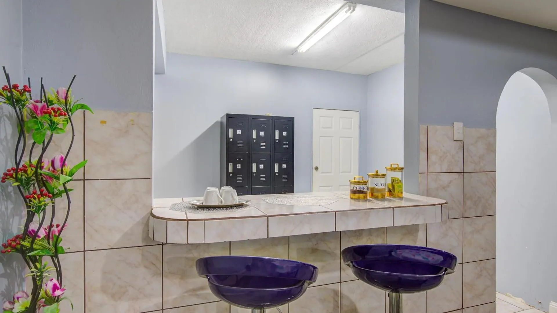 Airport Suites Hotel Piarco 2*,