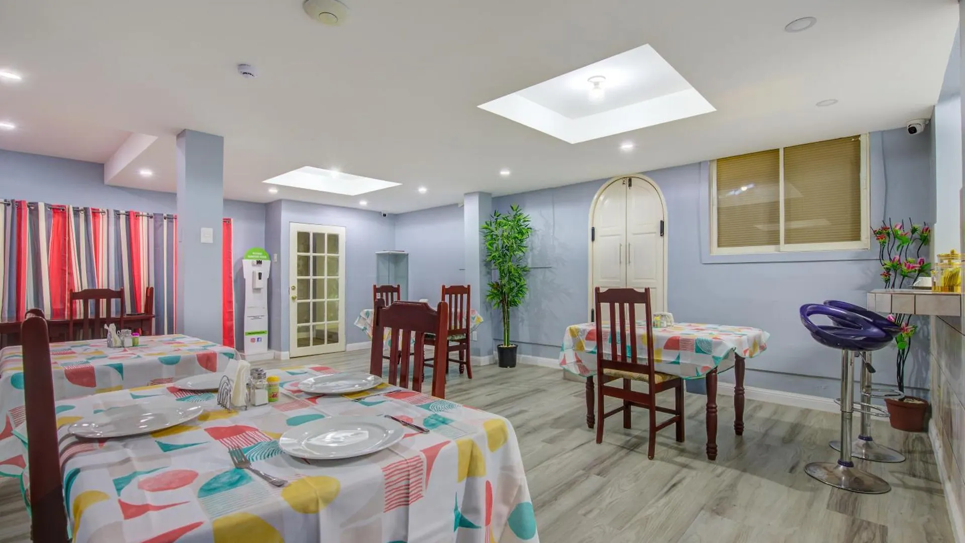 Airport Suites Hotel Piarco 2*,