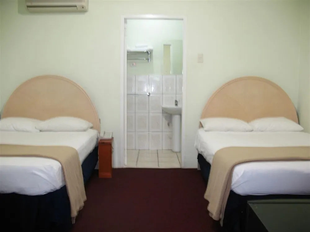 Airport Suites Hotel Piarco